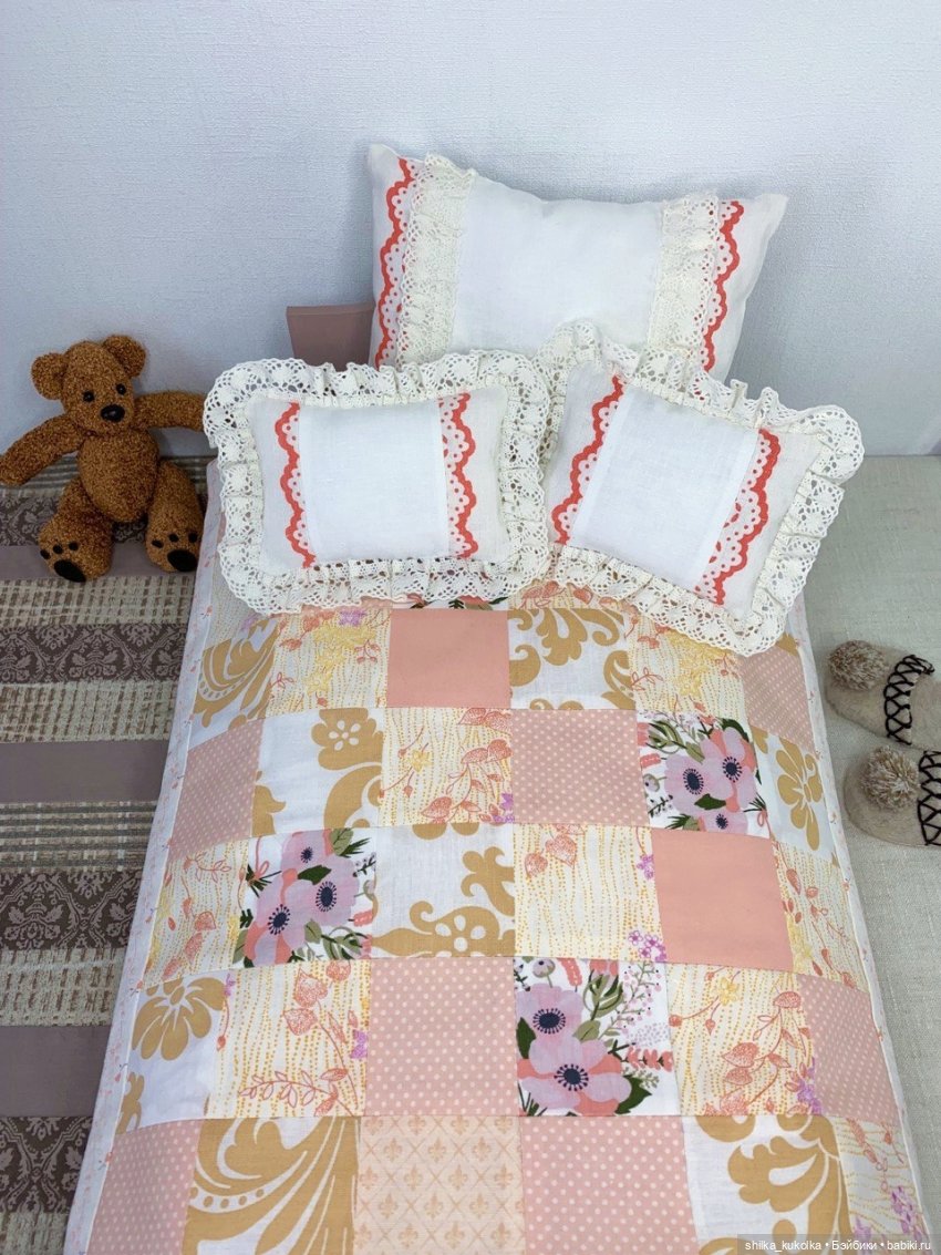 Одинокие подушки — Аксессуары для кукол своими руками: идеи (фото 2)