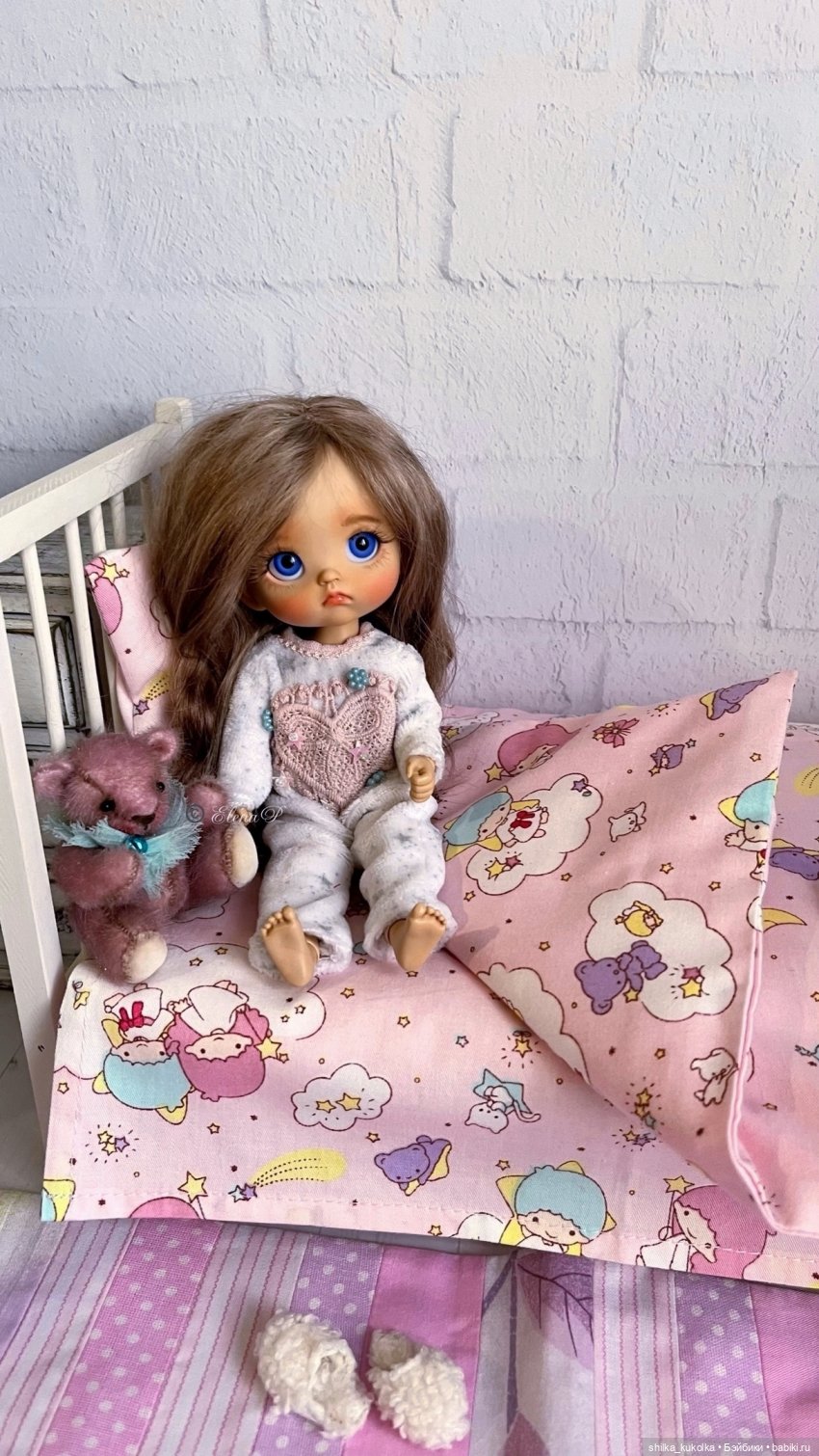 Розовая постелька для малышки Лати (фото 7)