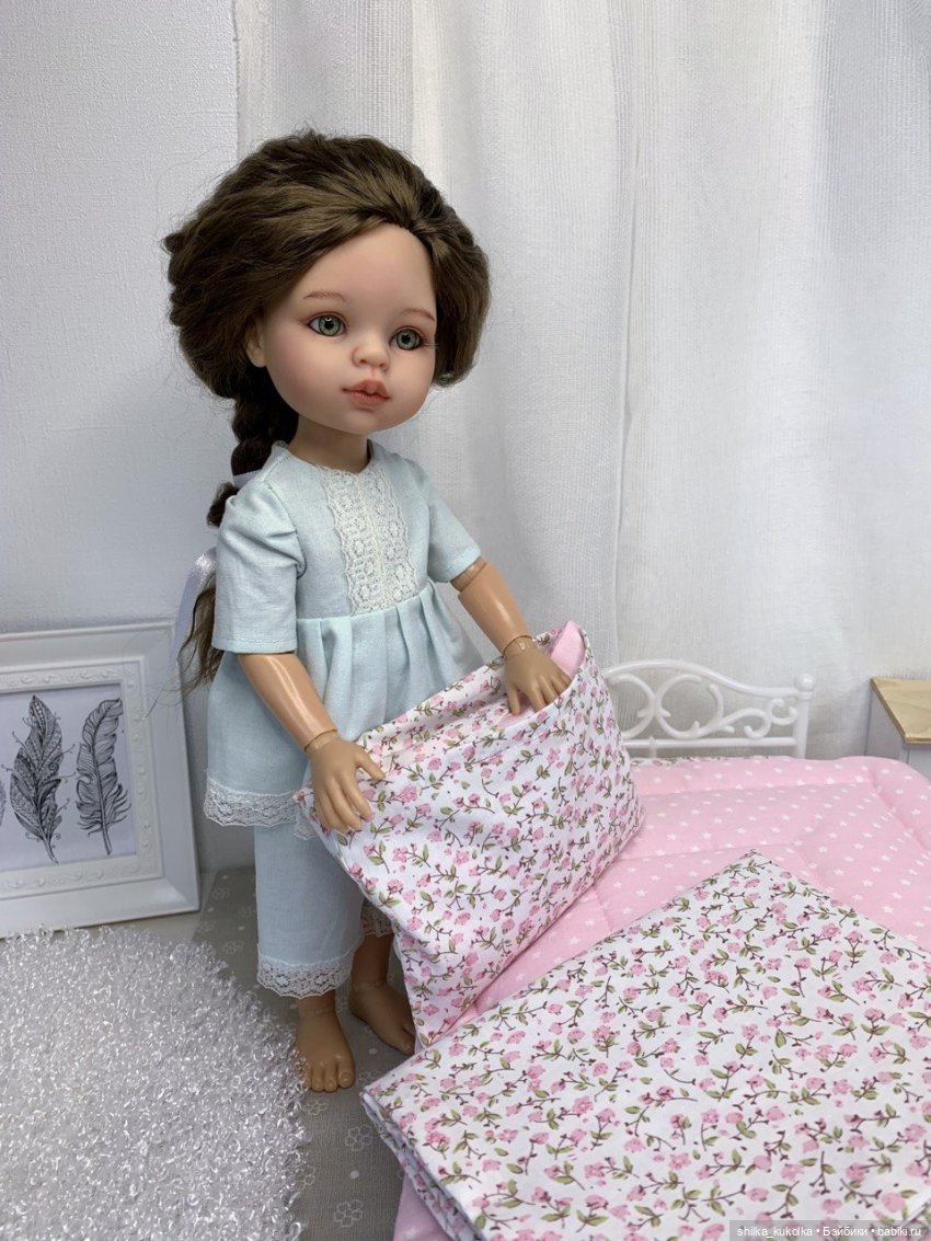 Кукольная постель со сменным бельём (фото 5)