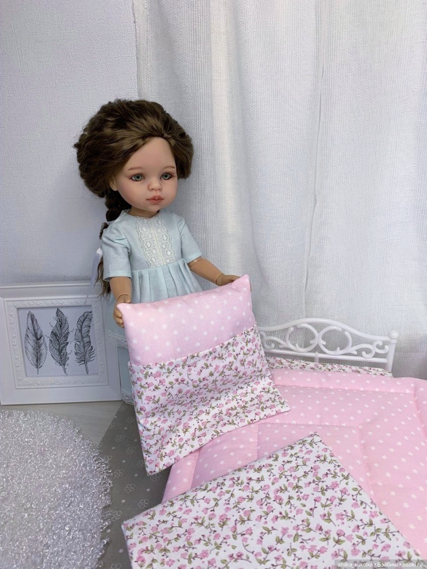 Кукольная постель со сменным бельём (фото 3)