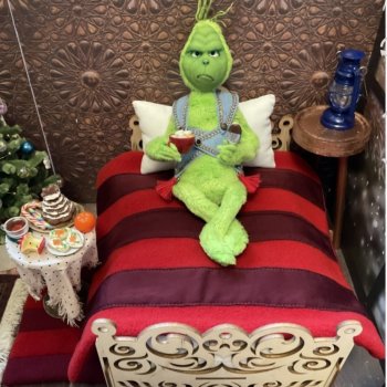 Постелька для Гринча