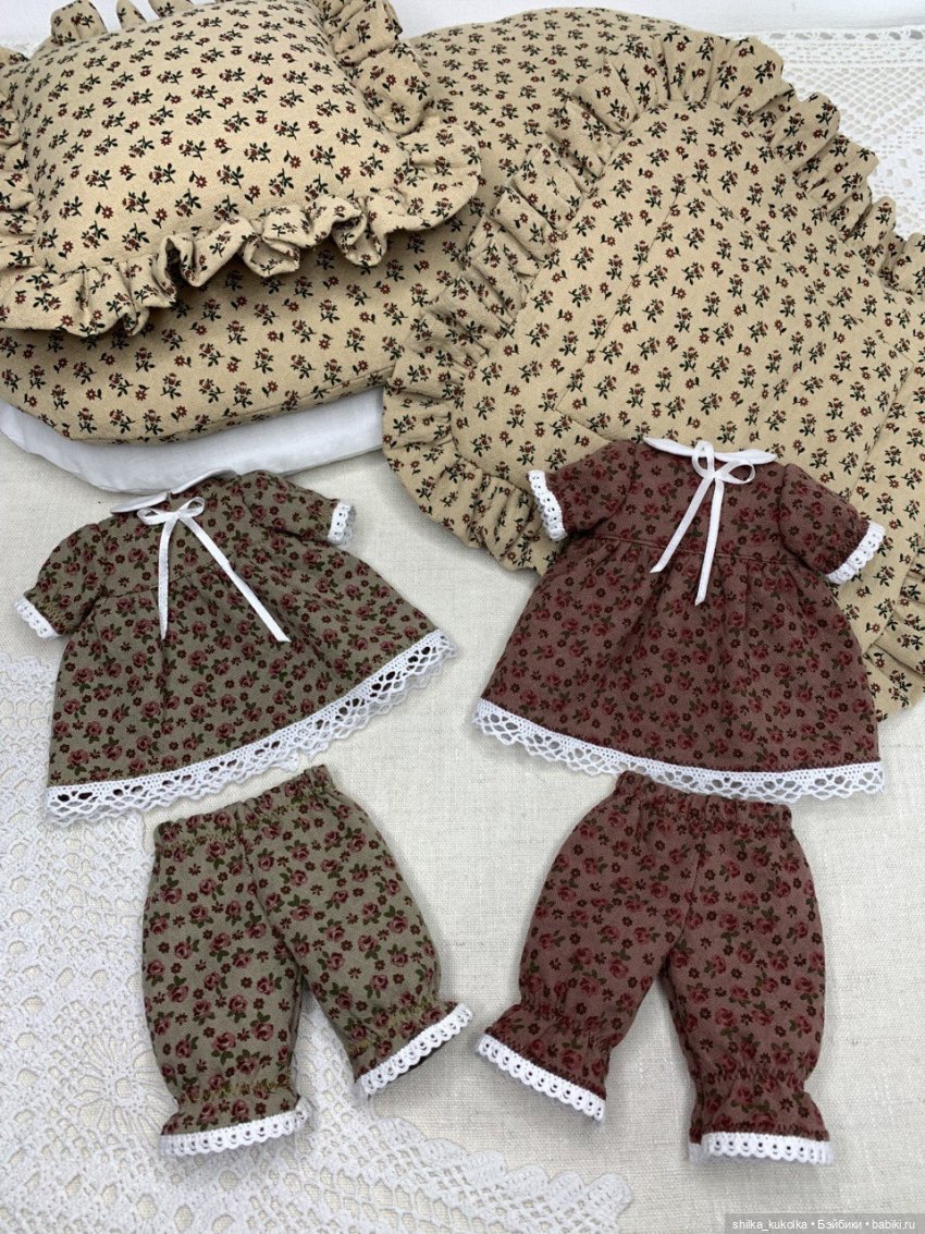 Одежда для двух Паолок - сестрёнок