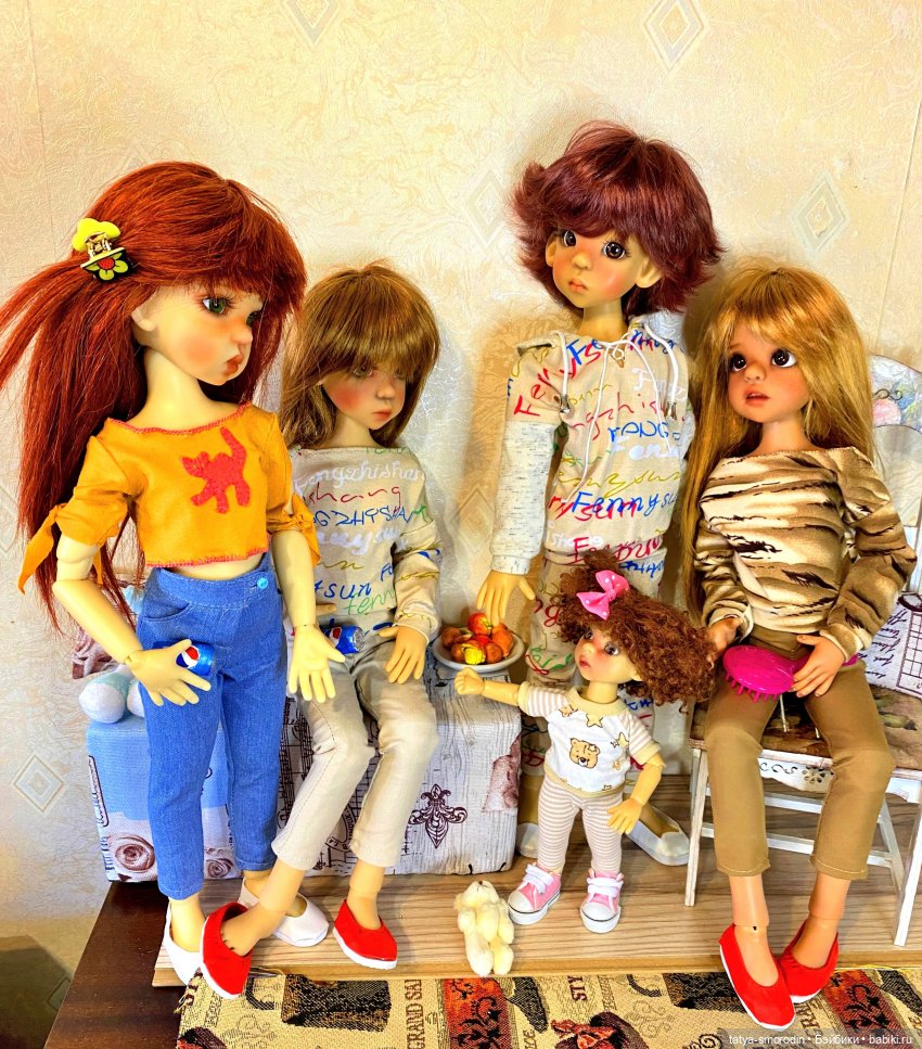 Посидеть с сестренкой | Бэйбики Посидеть с сестренкой — Куклы Kaye Wiggs (Кайе Виггс): авторские BJD (БЖД)
