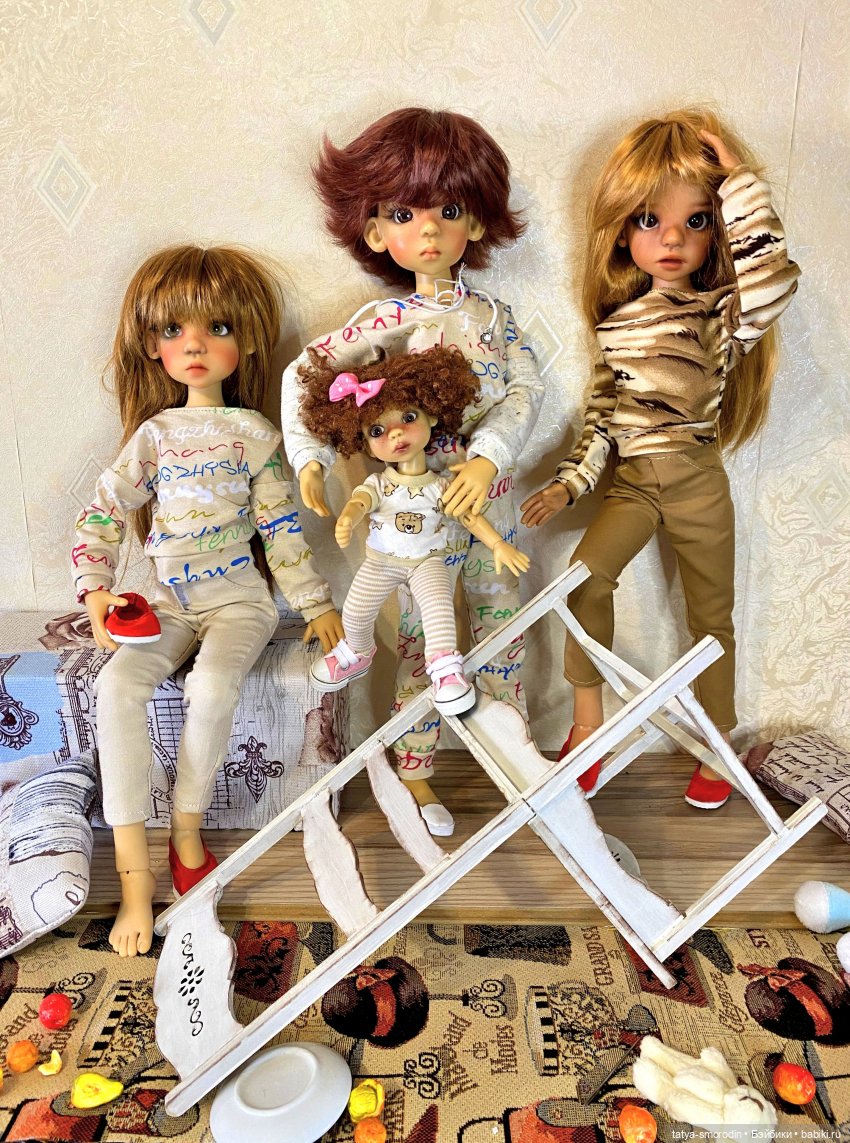 Посидеть с сестренкой | Бэйбики Посидеть с сестренкой — Куклы Kaye Wiggs (Кайе Виггс): авторские BJD (БЖД)