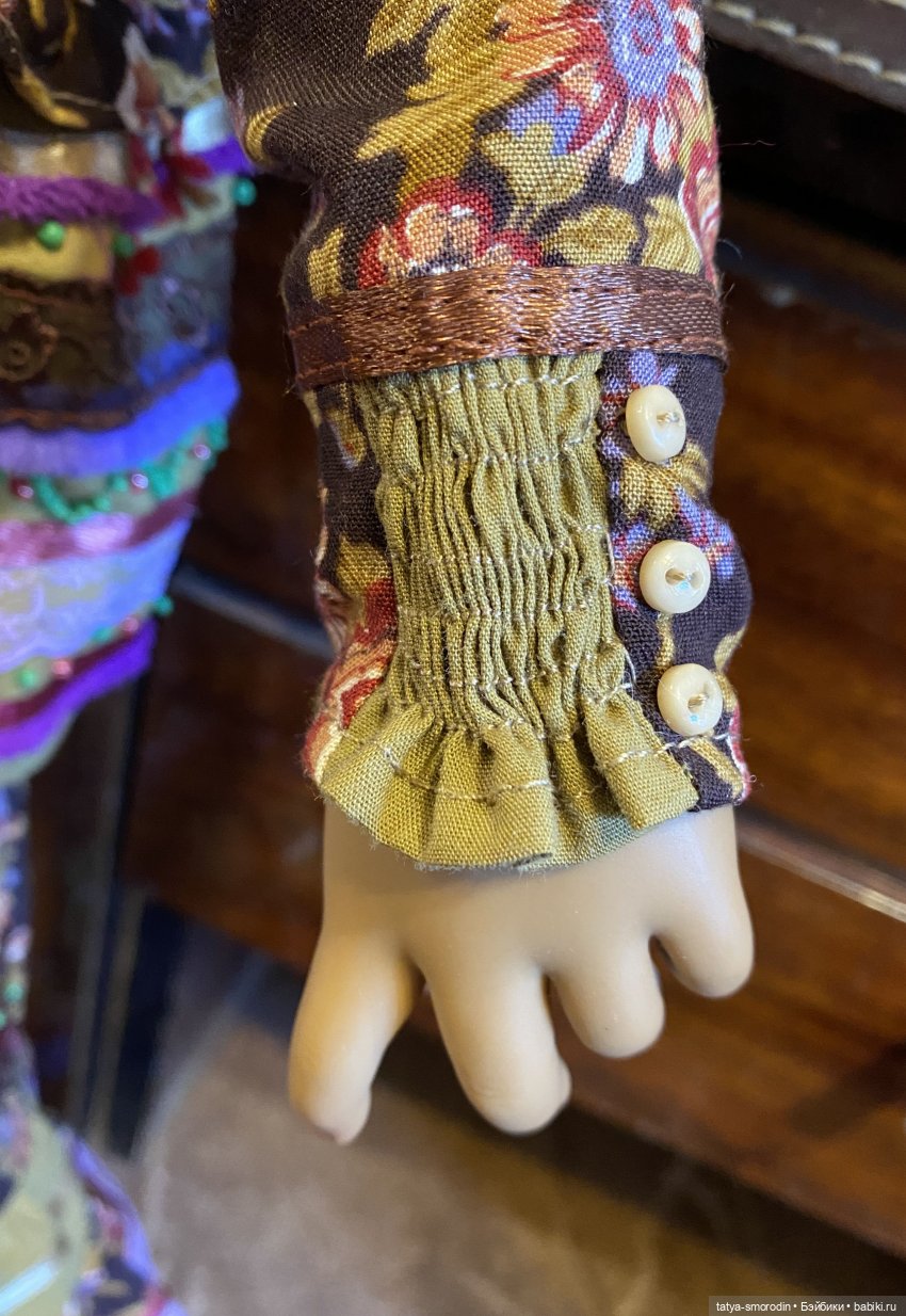 Новое платье Джинни. Фолк-акцент