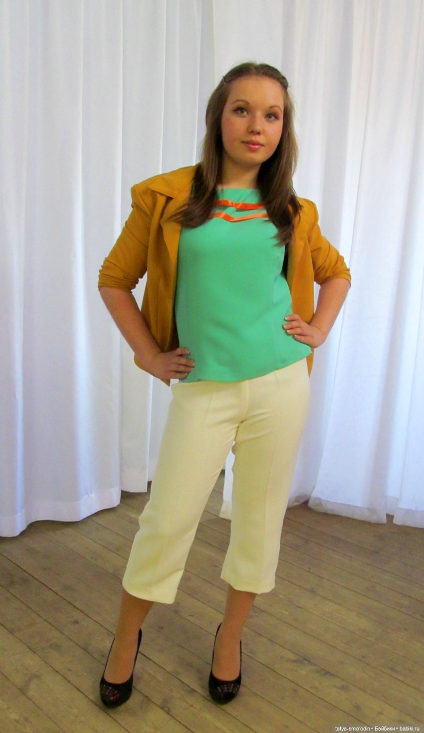 "Город у моря" (морской стиль)