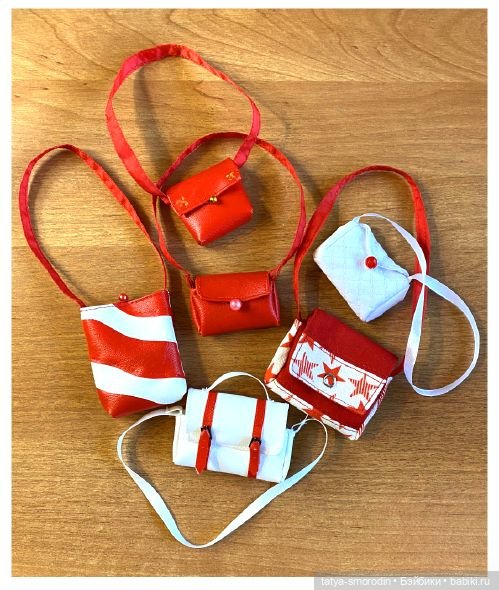 Сумочки. Новенькая — Как сделать аксессуары для кукол: сумки