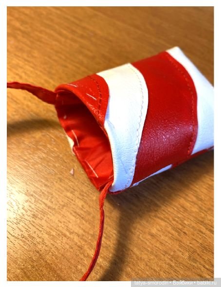 Сумочки. Новенькая | Бэйбики Сумочки. Новенькая — Как сделать аксессуары для кукол: сумки