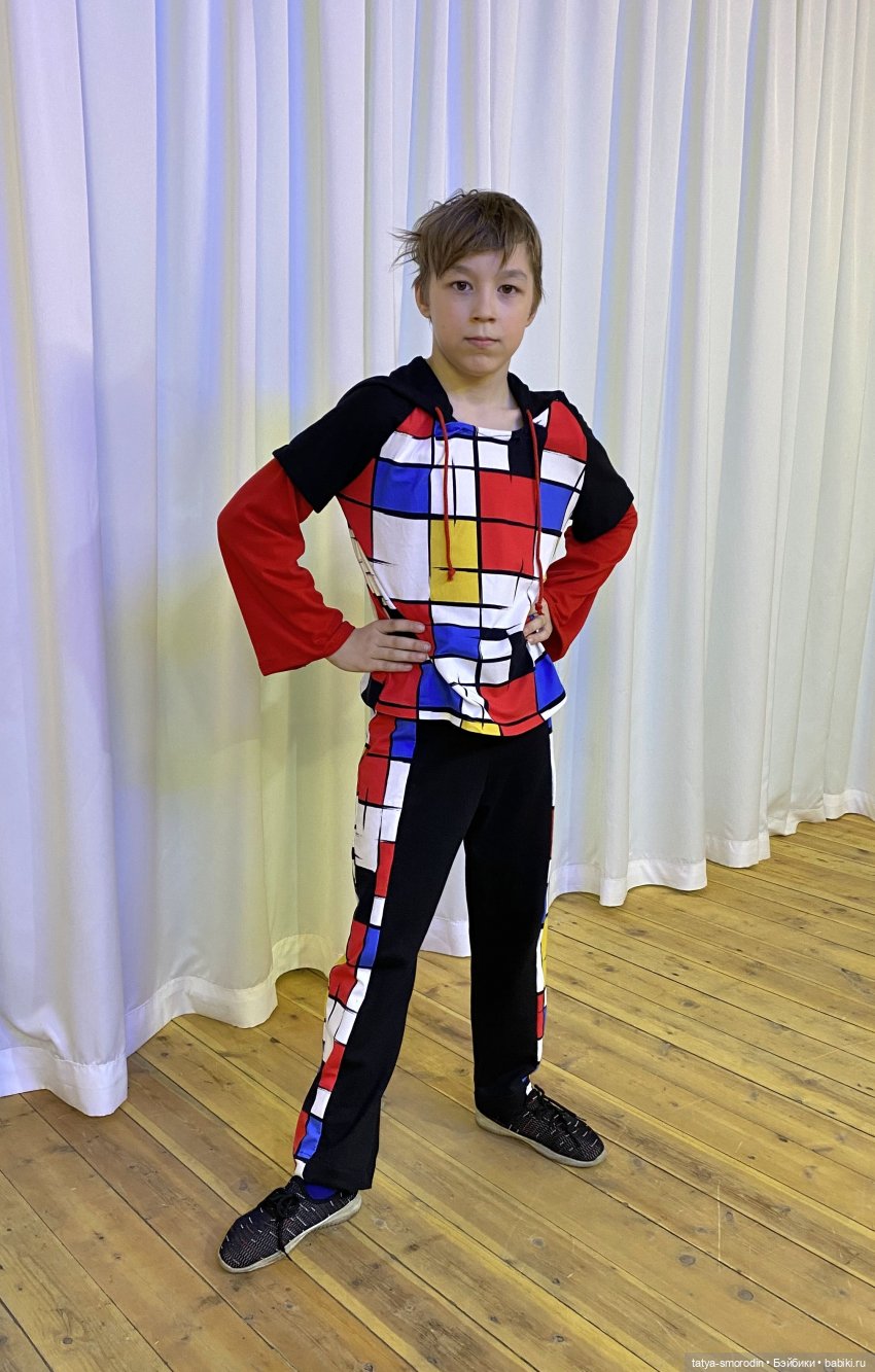 Линия одежды "Мондриан" — Одежда и обувь для кукол своими руками: фото