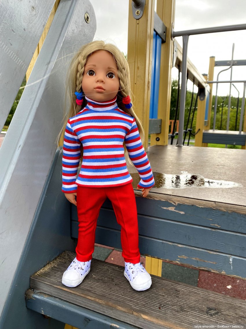 Просто модельки Фото-подиум 4+ (Тепленькое пошло)