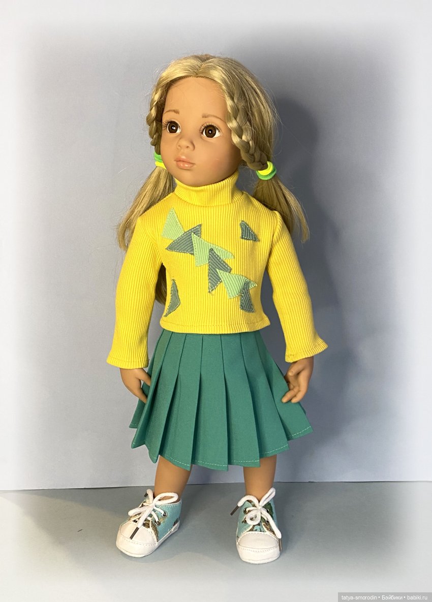 Изменить однотонную вещь — Одежда и обувь для кукол своими руками: фото