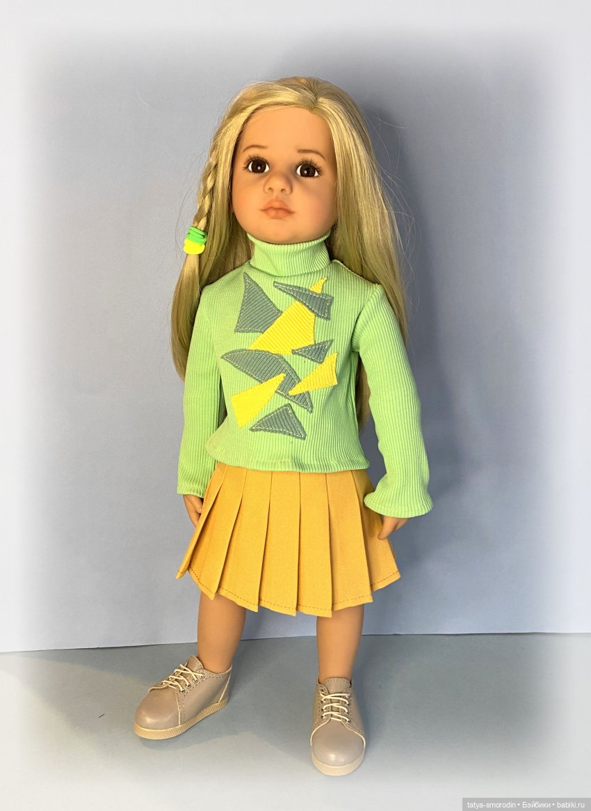 Изменить однотонную вещь — Одежда и обувь для кукол своими руками: фото