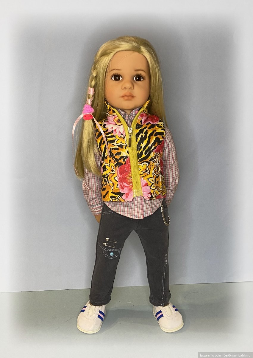 Джинсы, рубашки, жилеты — Одежда и обувь для кукол своими руками: фото