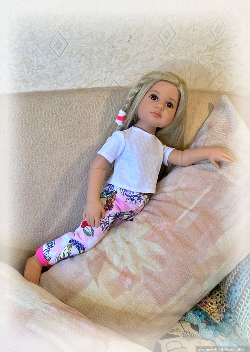 Костюмчик с вариантами (Куколки)