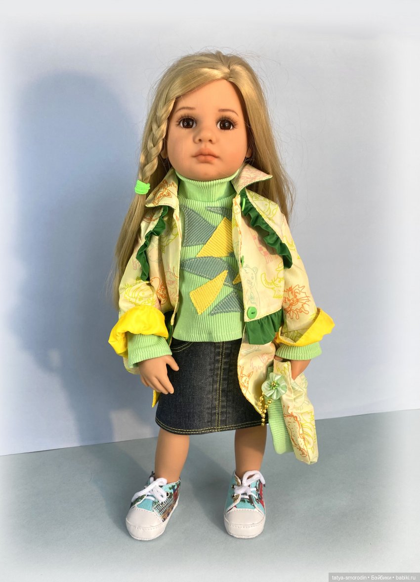 Эта нарядная плащовка — Одежда и обувь для кукол своими руками: фото