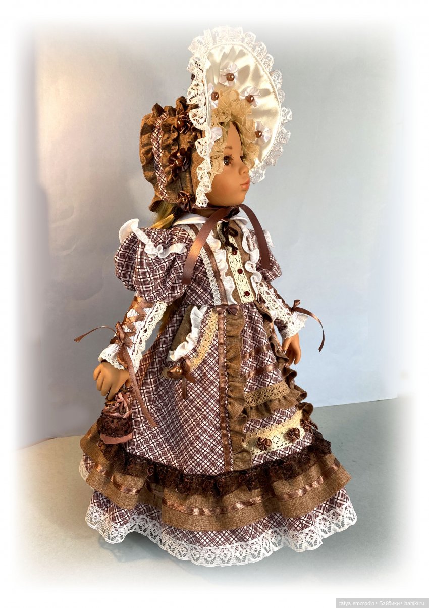 Скромница и кокетка — Одежда и обувь для кукол своими руками: фото (фото 2)