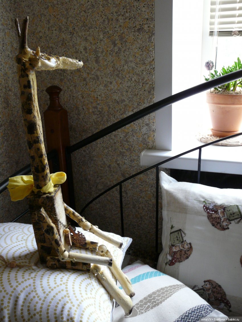 "Всё равно нам нравится жираф» Знакомство с Соломоном и Лучиком