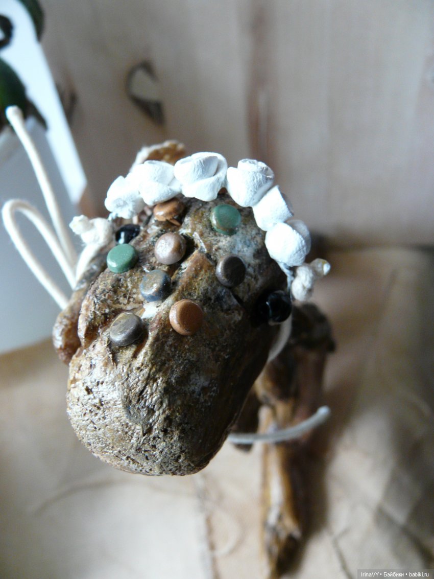 Грубые фактуры для нежных образов. Украшения и игрушки