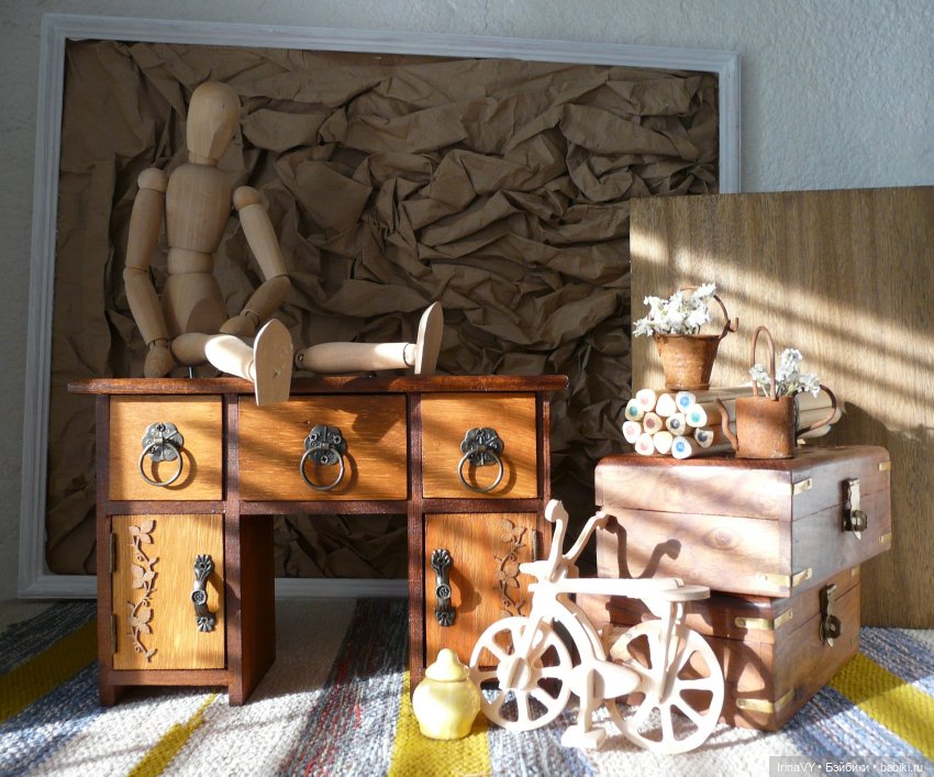 «Мой письменный верный стол!». Столик-шкатулка в винтажном стиле