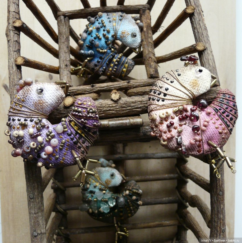 Птицы и рыбы. Игрушки-броши, или броши-игрушки