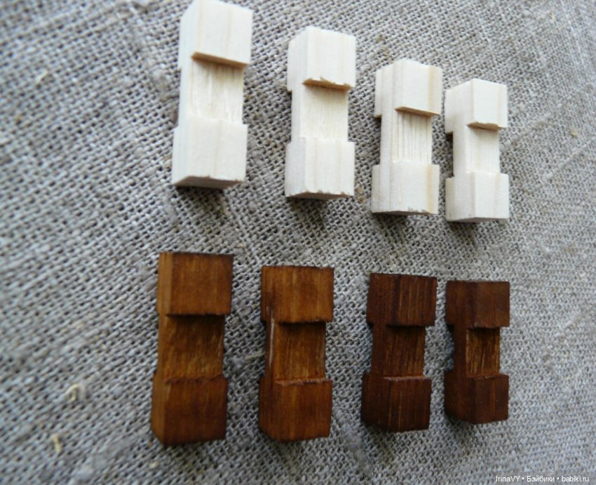 Витринка для игрушек в винтажном стиле