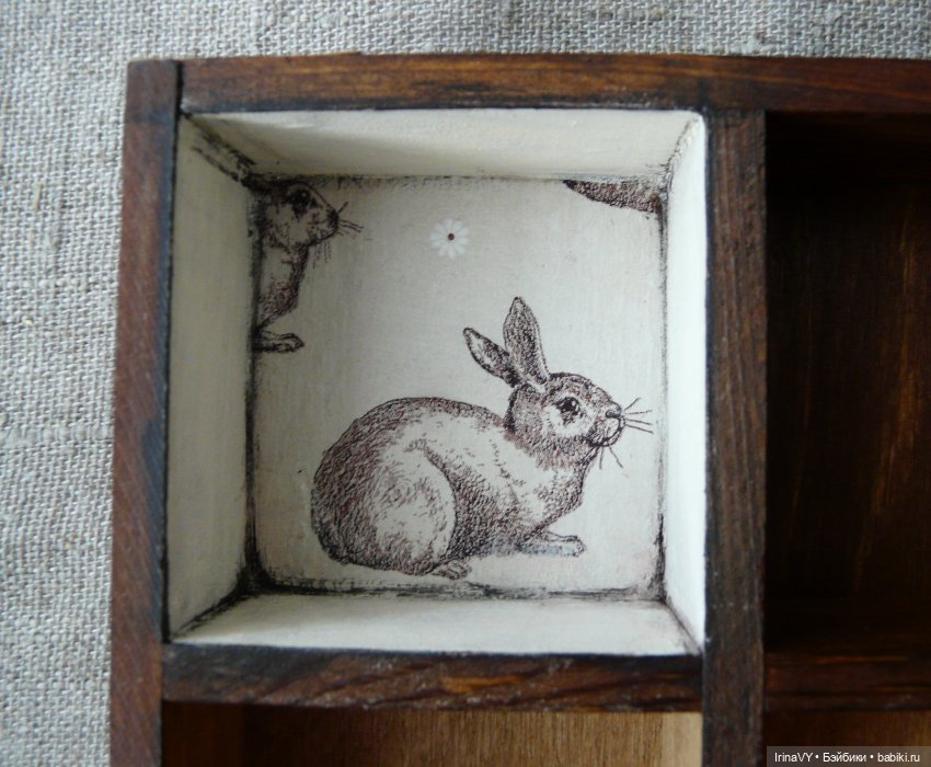 Витринка для игрушек в винтажном стиле (фото 9)