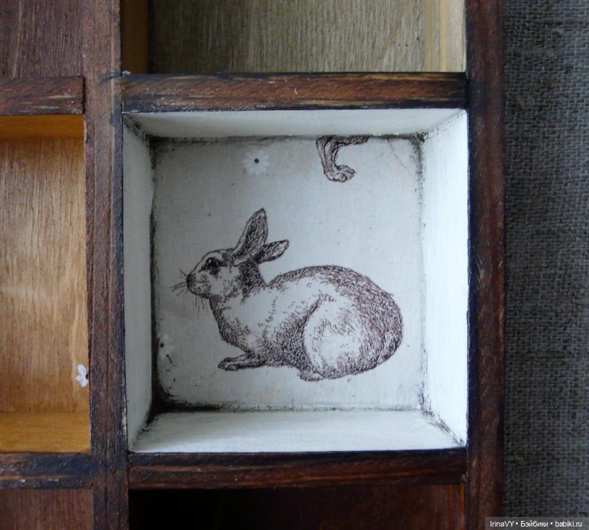 Витринка для игрушек в винтажном стиле (фото 10)