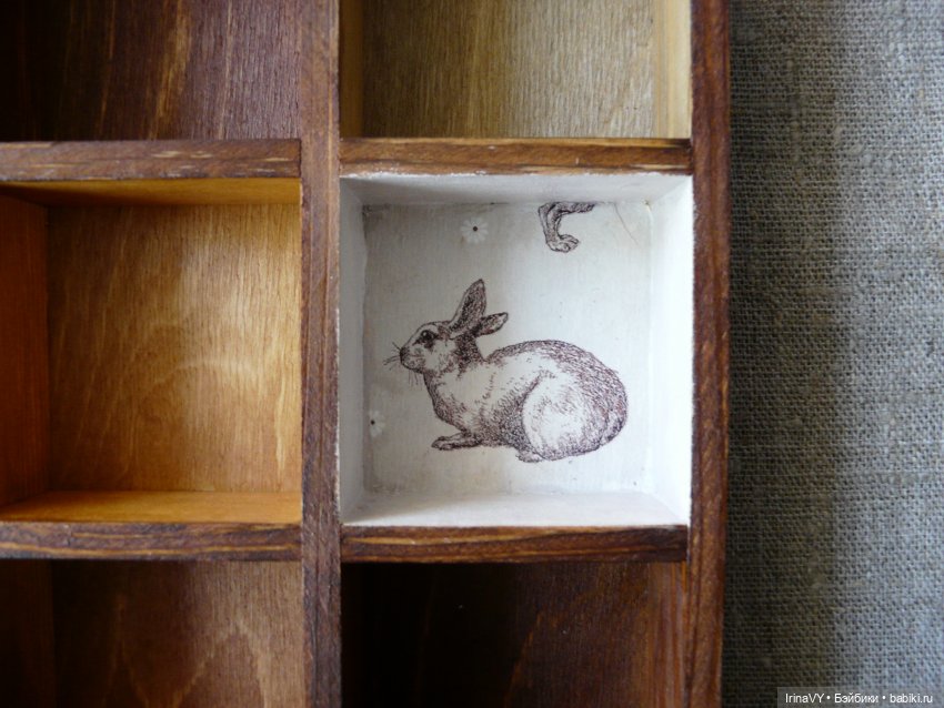 Витринка для игрушек в винтажном стиле (фото 7)