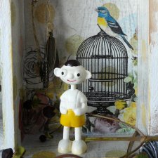 Витринка для мелочей в стиле шебби-шик