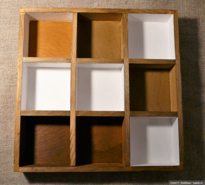 Витринка для игрушек "Физалис" в винтажном стиле (фото 6)