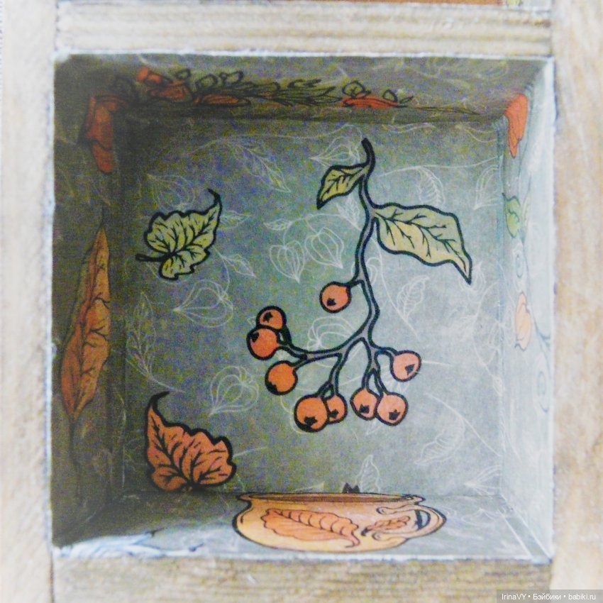 Витринка для игрушек "Физалис" в винтажном стиле (фото 8)