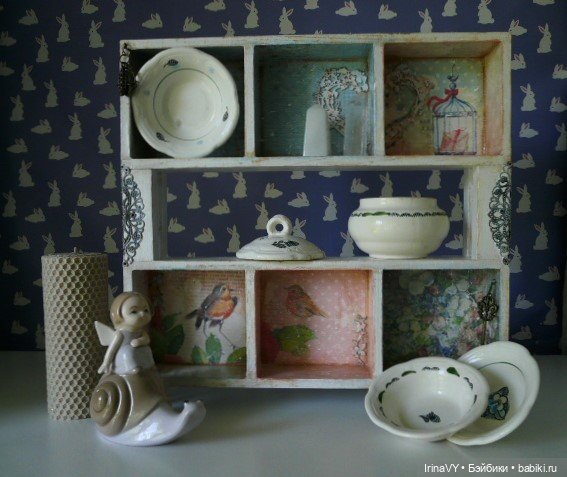 Двухъярусная полочка-витринка в стиле шебби "Ласковое лето"