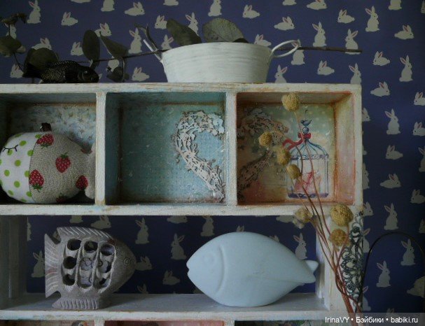 Двухъярусная полочка-витринка в стиле шебби "Ласковое лето"