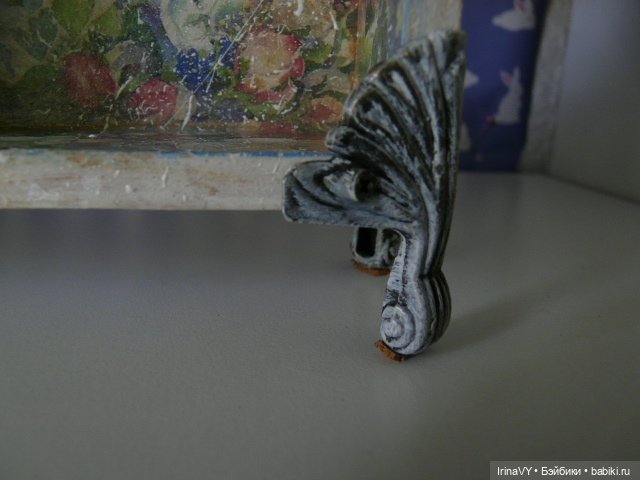 Двухъярусная полочка-витринка в стиле шебби "Ласковое лето"