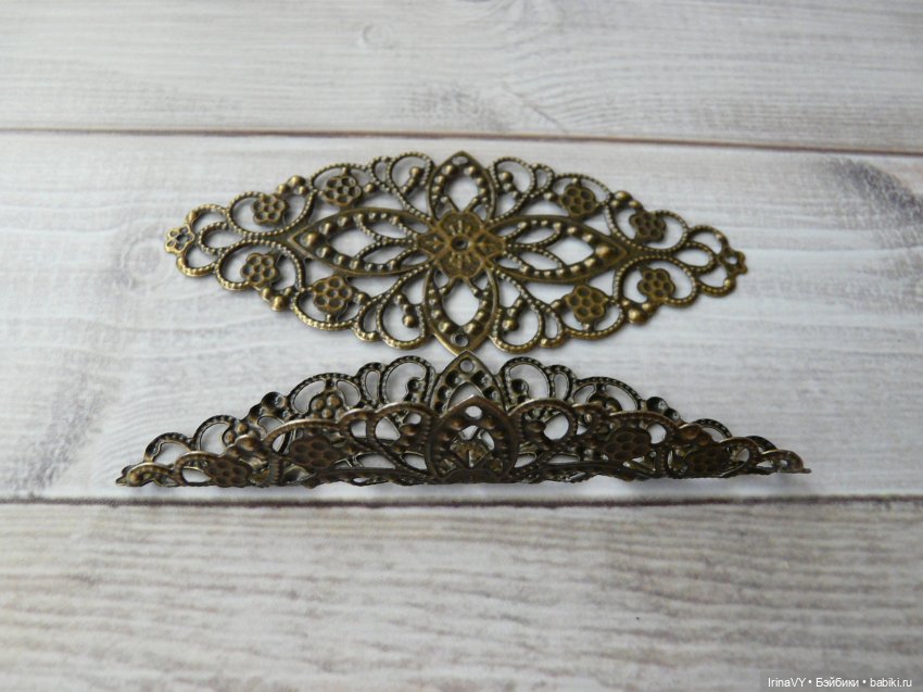 Двухъярусная полочка-витринка в стиле шебби "Ласковое лето"