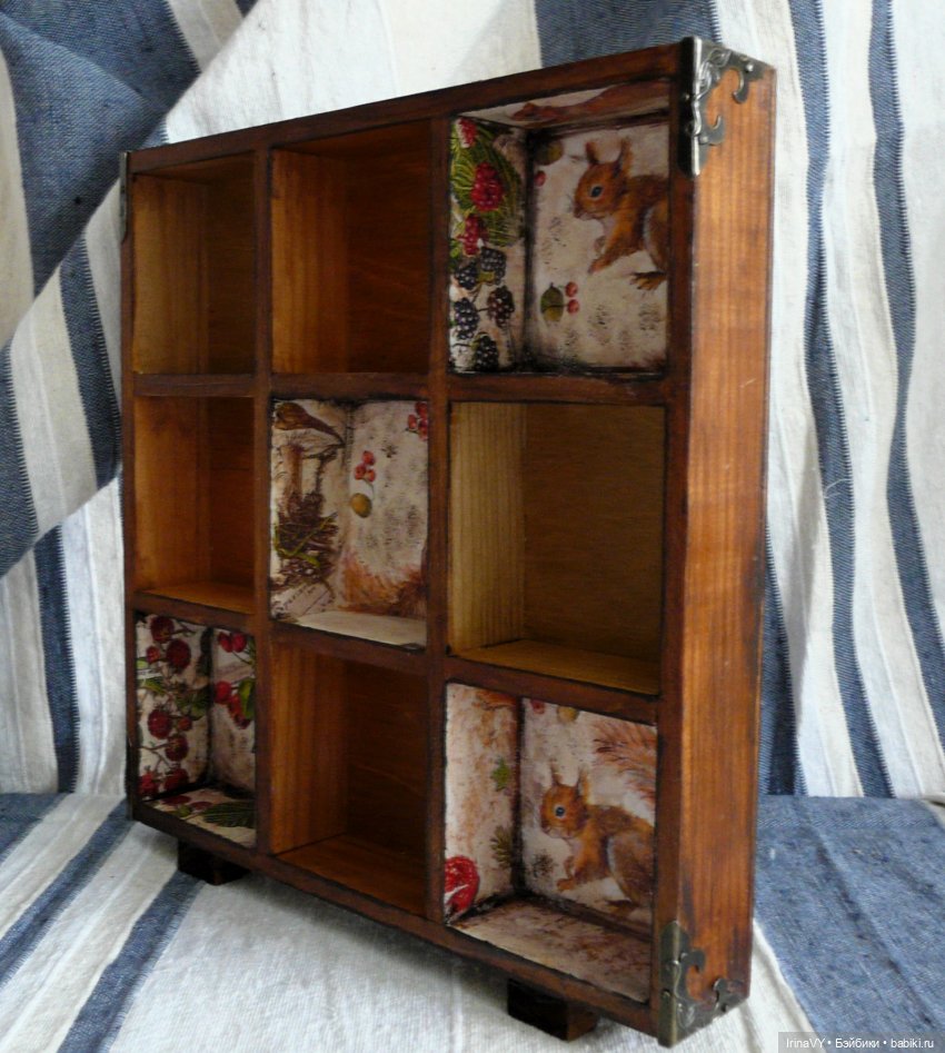 Витринка для игрушек "Белки" (фото 7)