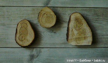 Витринка для игрушек "Мудрый ворон, ловкий кот"