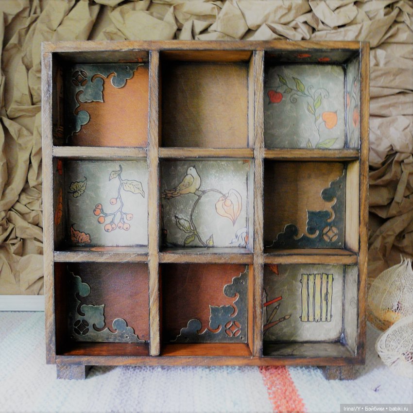 Витринка для игрушек "Белки" (фото 2)