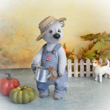 Мишка дачник.