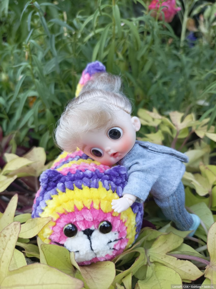 Лёлька. Маленький микроб на теле Ymy