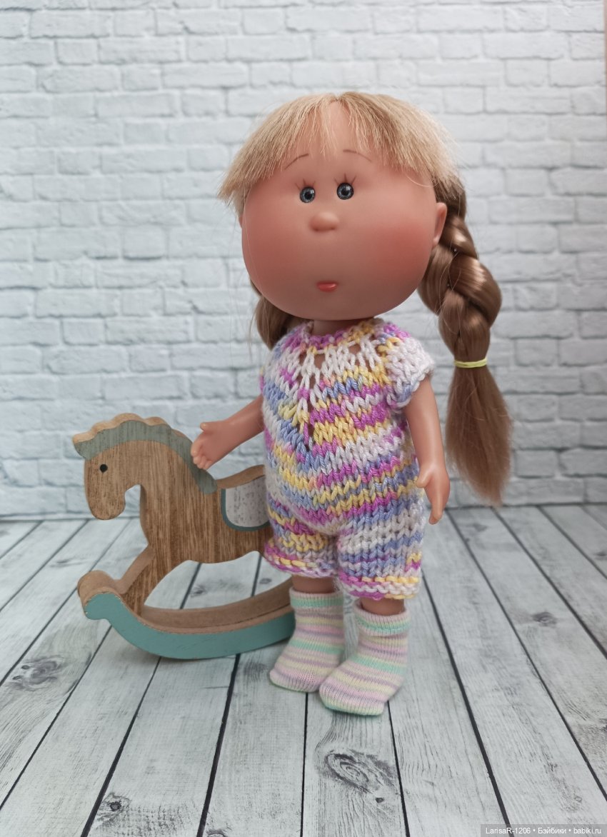 Новые наряды. Хвастики — Одежда и обувь для кукол своими руками: фото (фото 4)