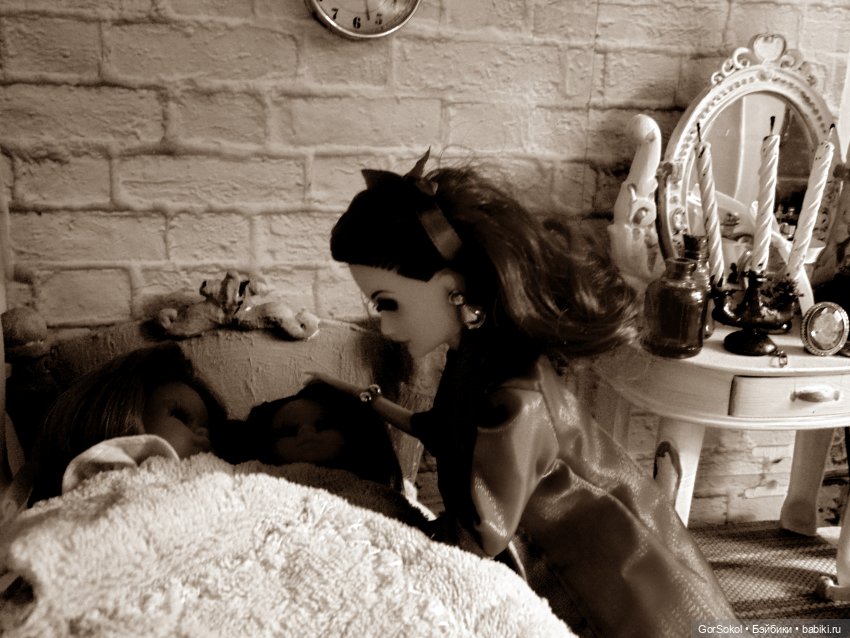 В ДОМЕ сезон 2 Крот 1 серия