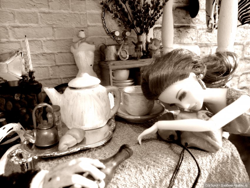 В ДОМЕ сезон 2 Крот 1 серия