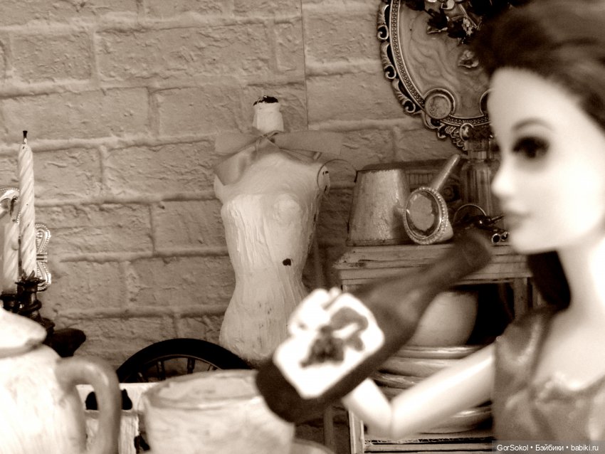 В ДОМЕ сезон 2 Крот 1 серия