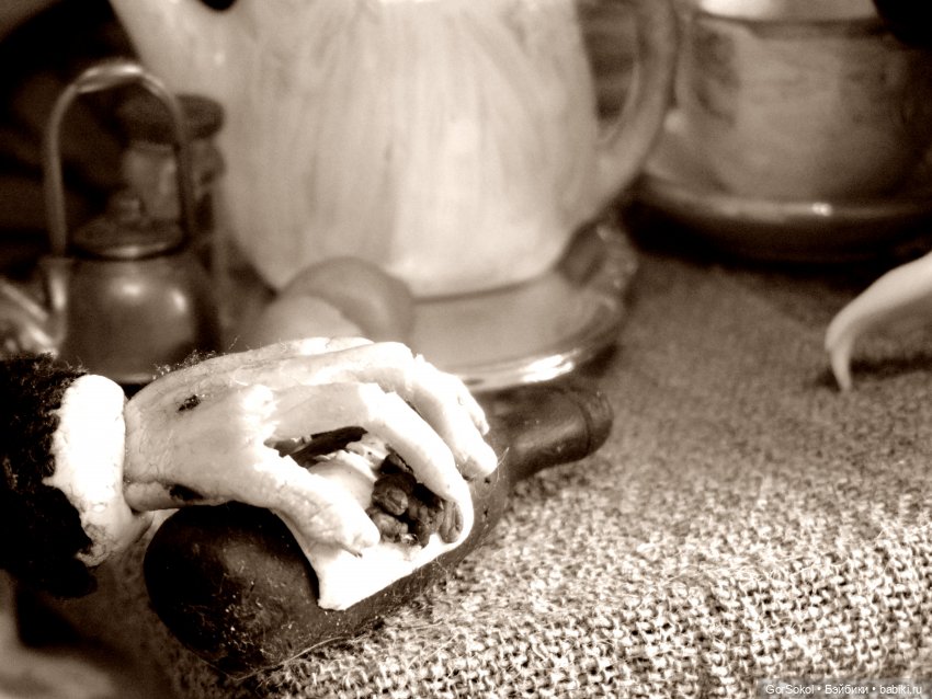 В ДОМЕ сезон 2 Крот 1 серия