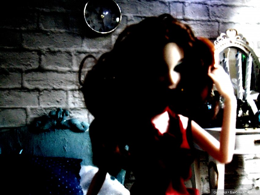 В ДОМЕ сезон 2 Крот 5 серия