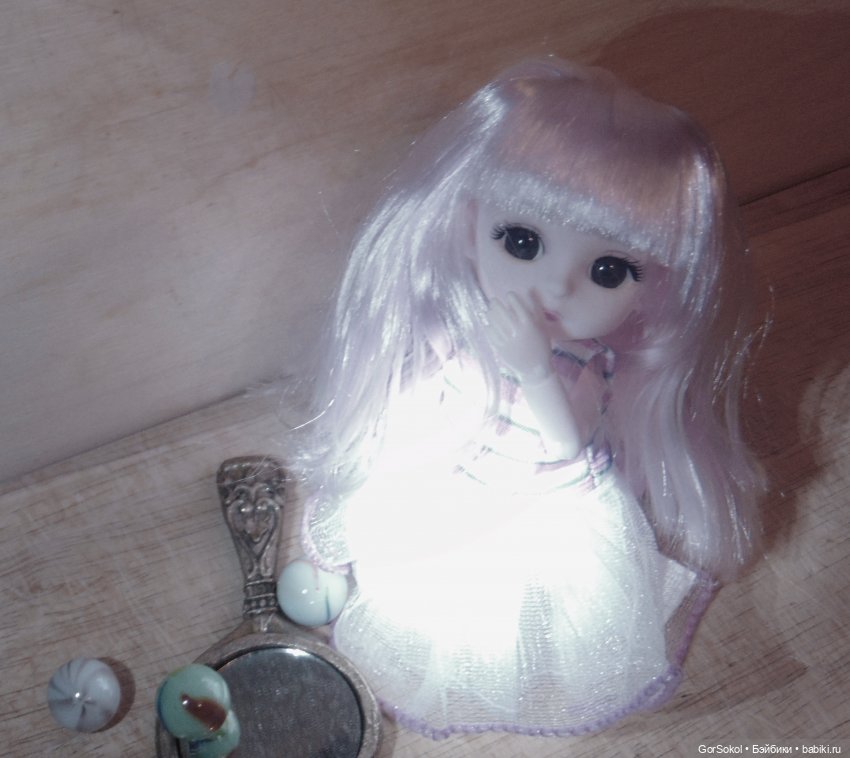 Девочка из хрупкого фарфора