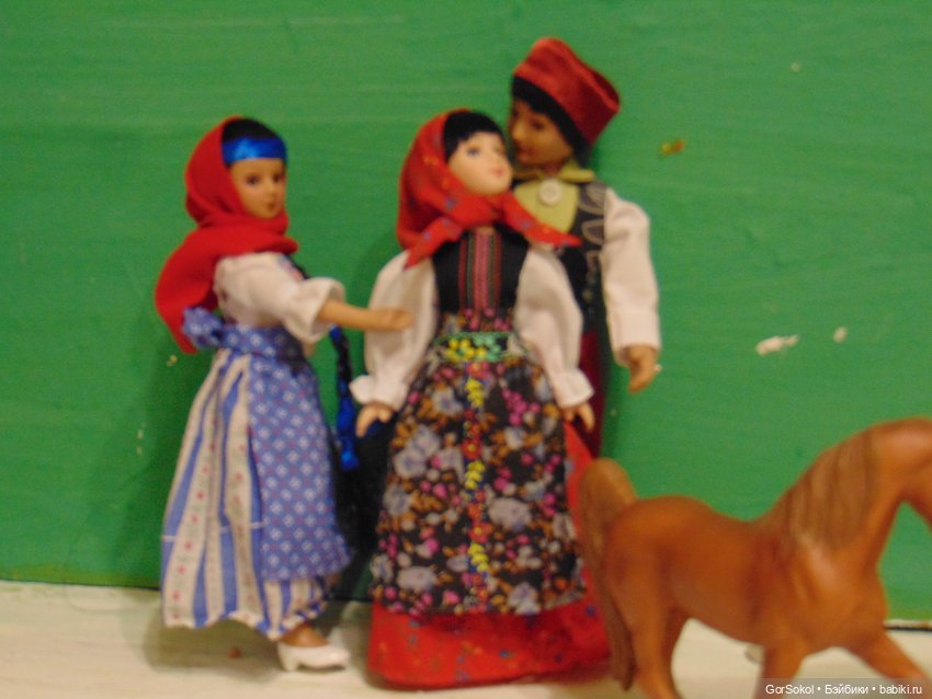 Эля и Зойка — Зарисовки из кукольной жизни: фотоистории