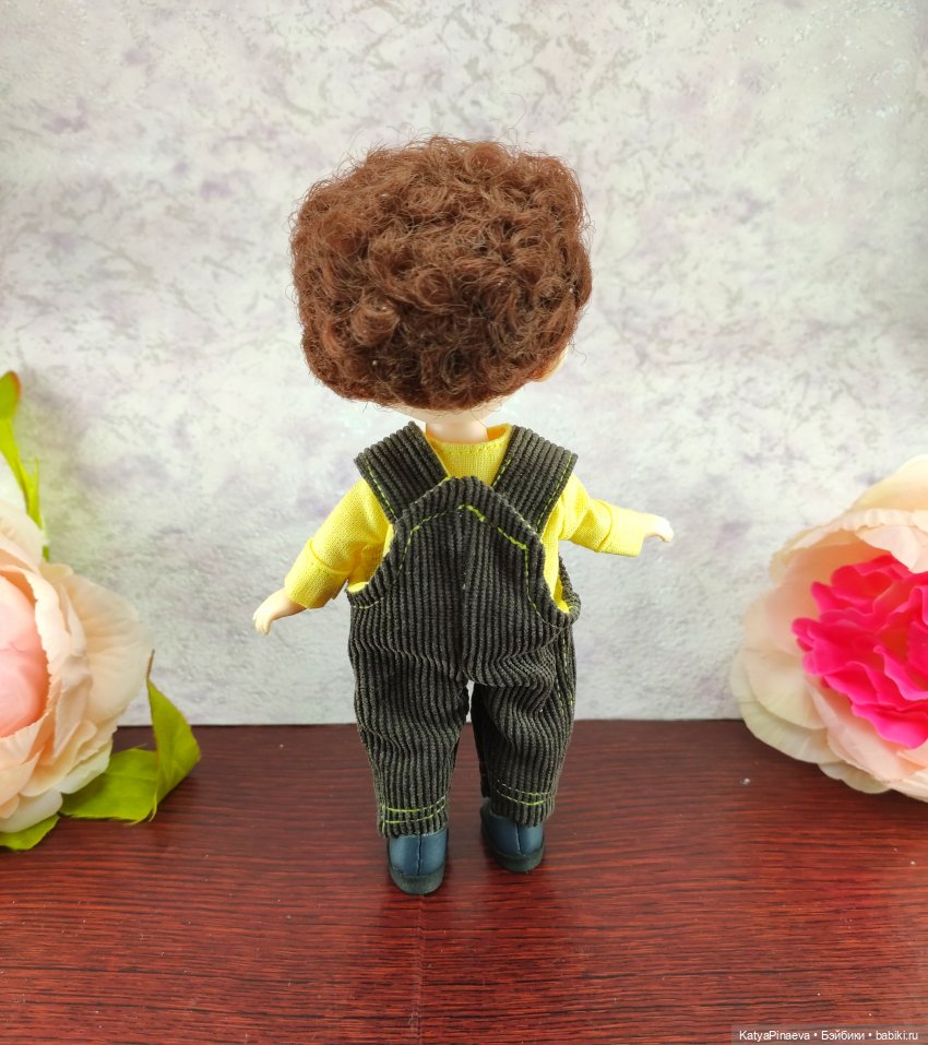 Мальчик-зайчик и девочка-снегурочка (фото 4)