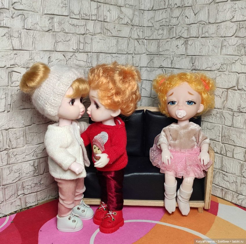 Раз кукляшка, два куртяшка